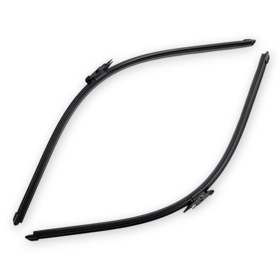 Silbak Front Wiper Blade Set, Compatible with Ford Fusion Energi 2013-2020, Driver Side 28" (700mm), Passenger Side 28" (700mm)